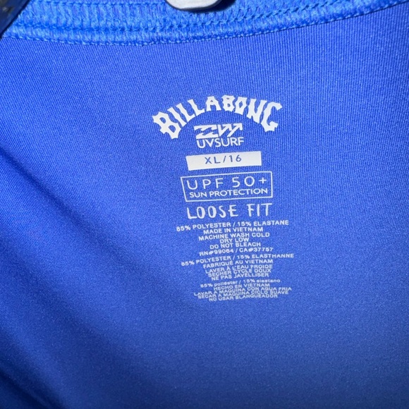 ๐ young boys billabong rash guard ๐ - Picture 5 of 5